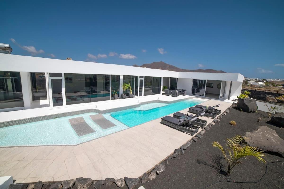 Odyssey With Private Heated Pool In *
